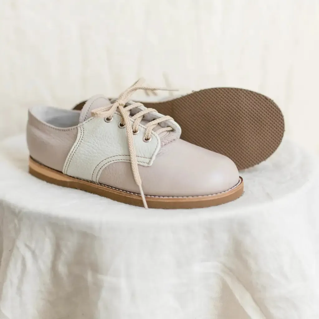 Artie Saddle - Sand/Fog