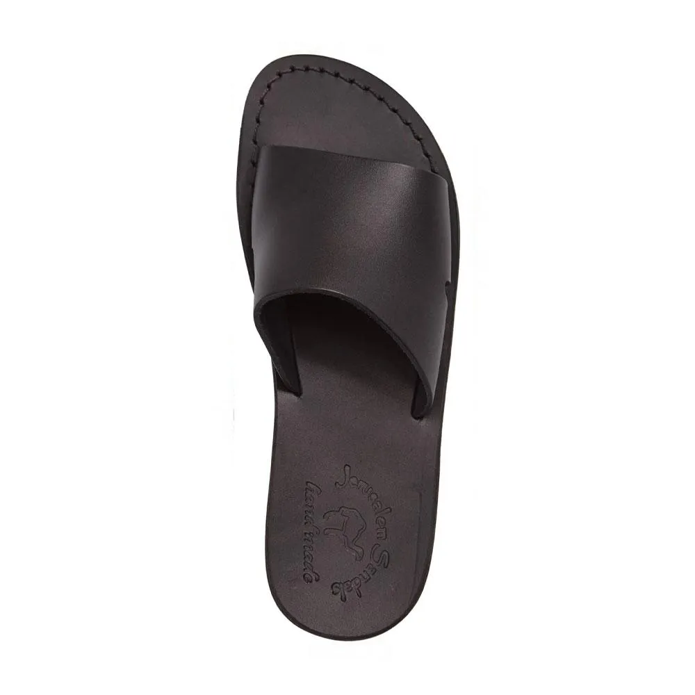 Bashan - Leather Wide Strap Slide Sandal | Black