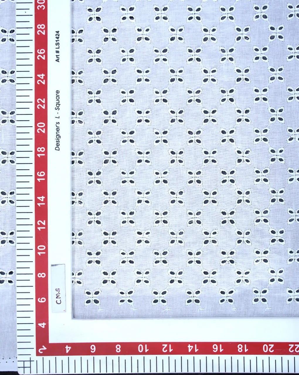 WHITE COTTON SCHIFFLI EMBROIDERY FABRIC (WIDTH: 40-42 INCHES)