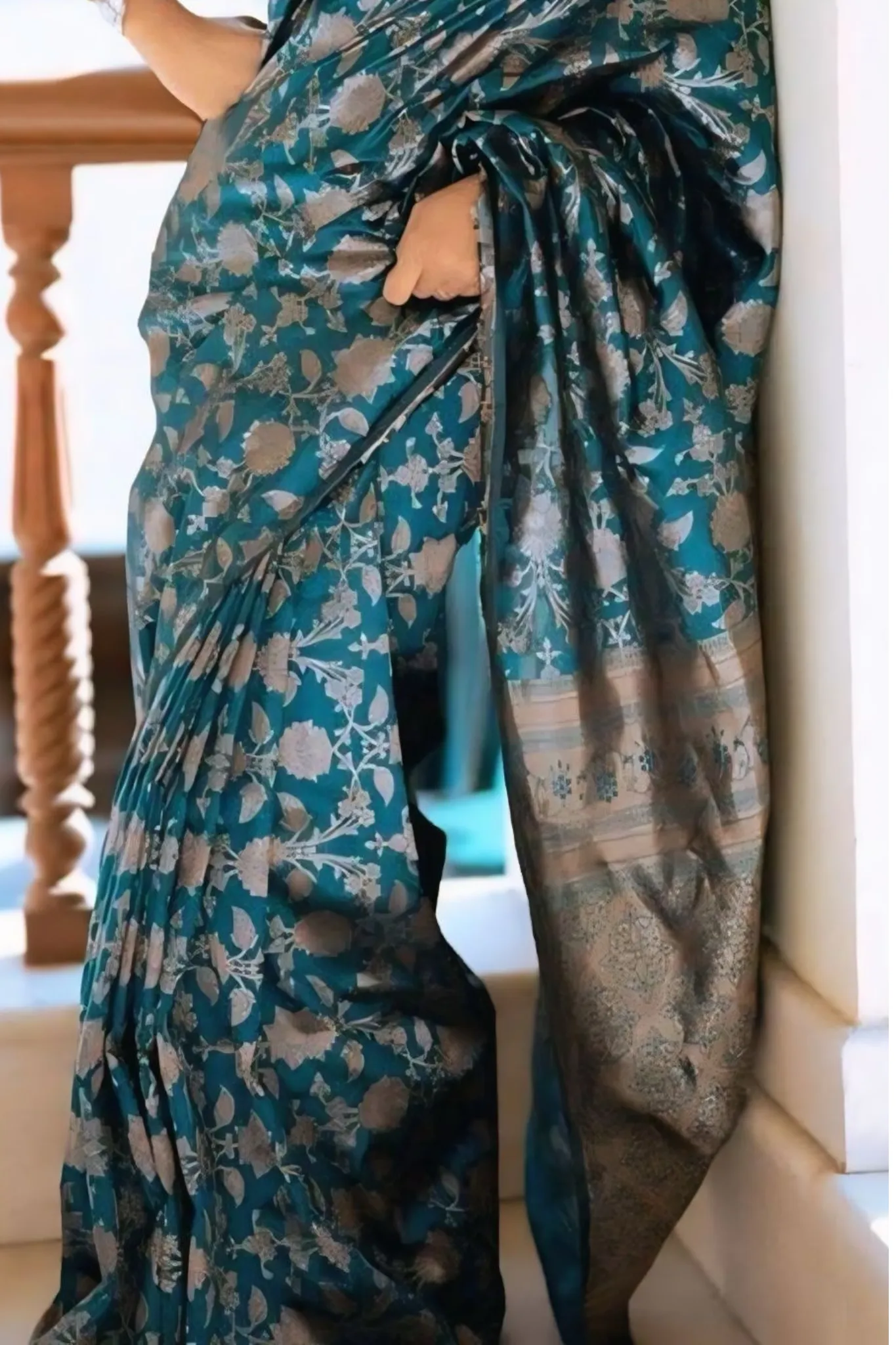 WOMEN CLASSIC BANARASI  UPPADA SLIK SAREE